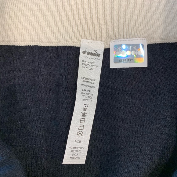 Diadora Black Pencil Skirt with White Accents - Picture 4 of 5